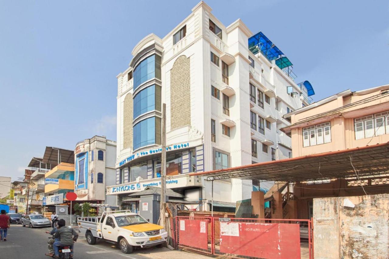 Hotel Mart View Kochi Екстериор снимка