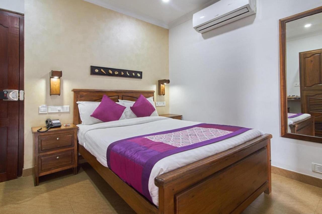 Hotel Mart View Kochi Екстериор снимка